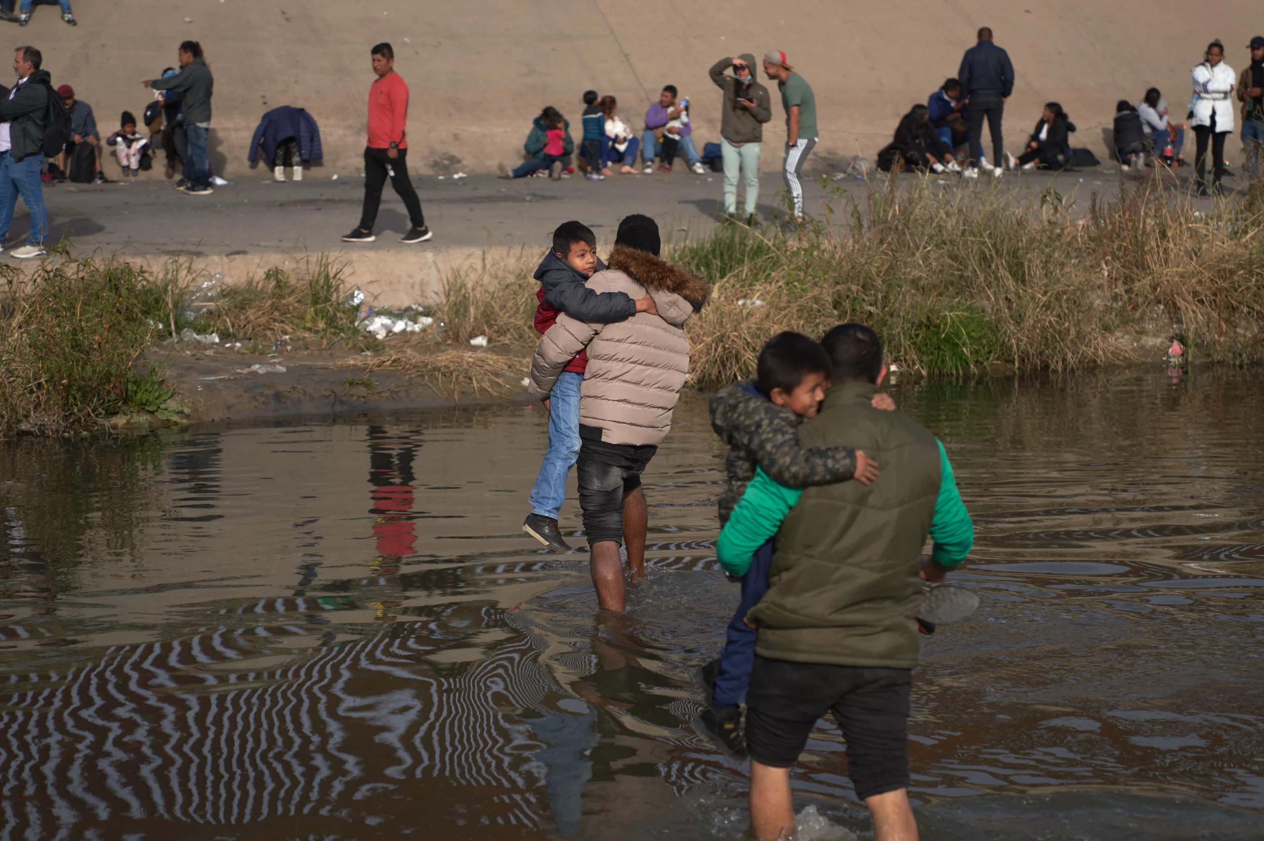 "La Frontera en Crisis: Descubre por qué la Migración se Estanca y quiénes están detrás del Cambio en el mapa Europeo"