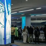 "Alerta meteorológica: la tormenta de nieve azota a Nueva York, más de mil viajes en peligro de ser cancelados"