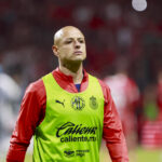 El Futuro de un Leyenda: ¿Qué Club Europeo tiene El Precio para Conquistar a Chicharito?