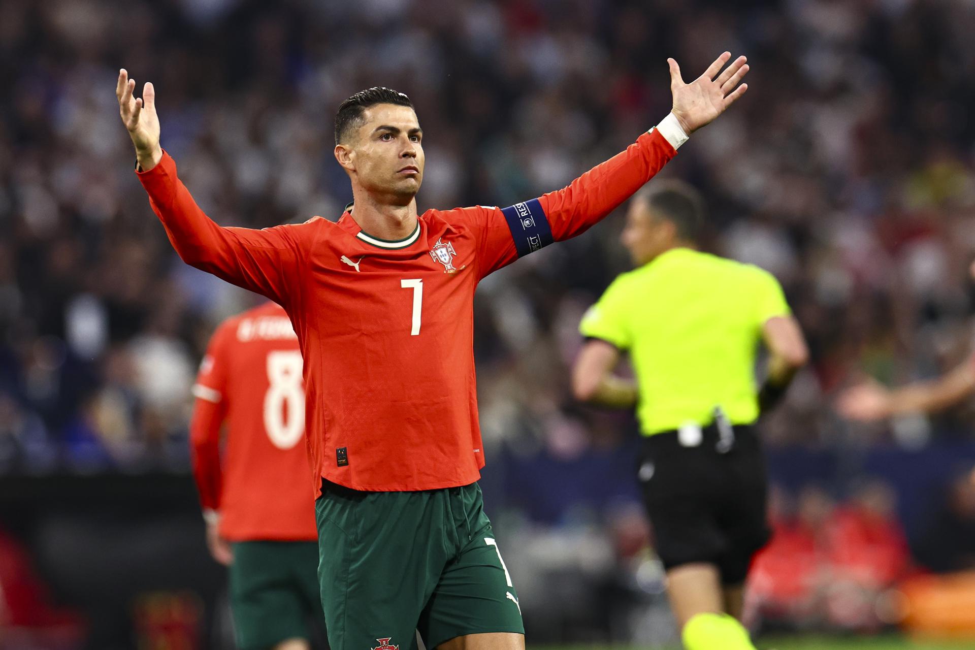 "El Rey del Gol: Cristiano Ronaldo Desborda la Historia con su Nueva Máxima Marca en el Mundo del Fútbol"