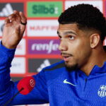 Ronald Araujo le pide un tiempo al Barça para recuperarse mentalmente