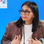 La renta petrolera se convierte en un lastre financiero para la salud venezolana, mientras la presidenta encargada anuncia una nueva estrategia para enfrentar la crisis.