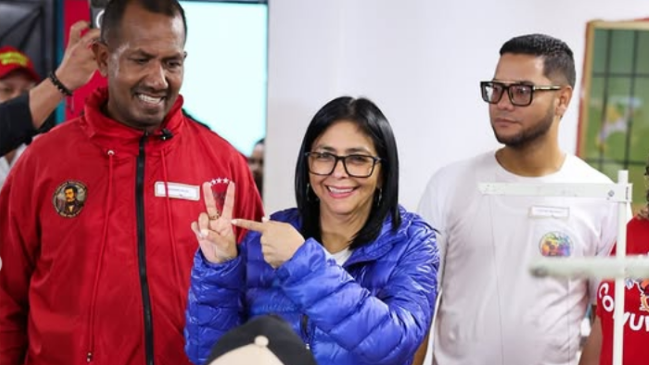 Venezuela entra en un nuevo ciclo político con la presidente encargada: ¿qué cambios están en camino?