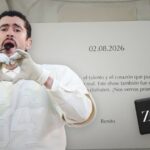 Bad Bunny hace historia con su outfit de Zara en el Super Bowl 2026